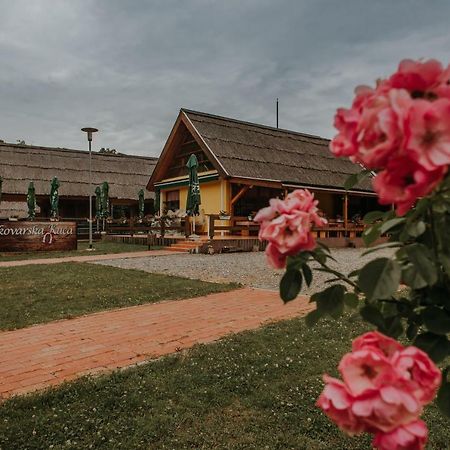 Vukovarska Kuca Hotel Bagian luar foto