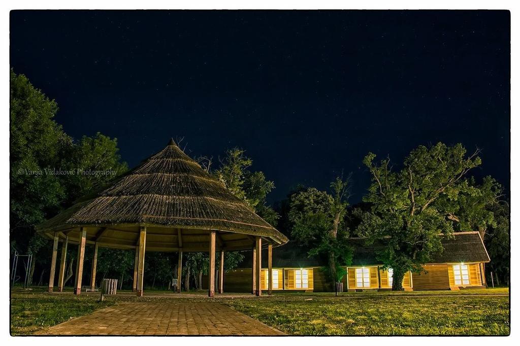 Vukovarska Kuca Hotel Bagian luar foto