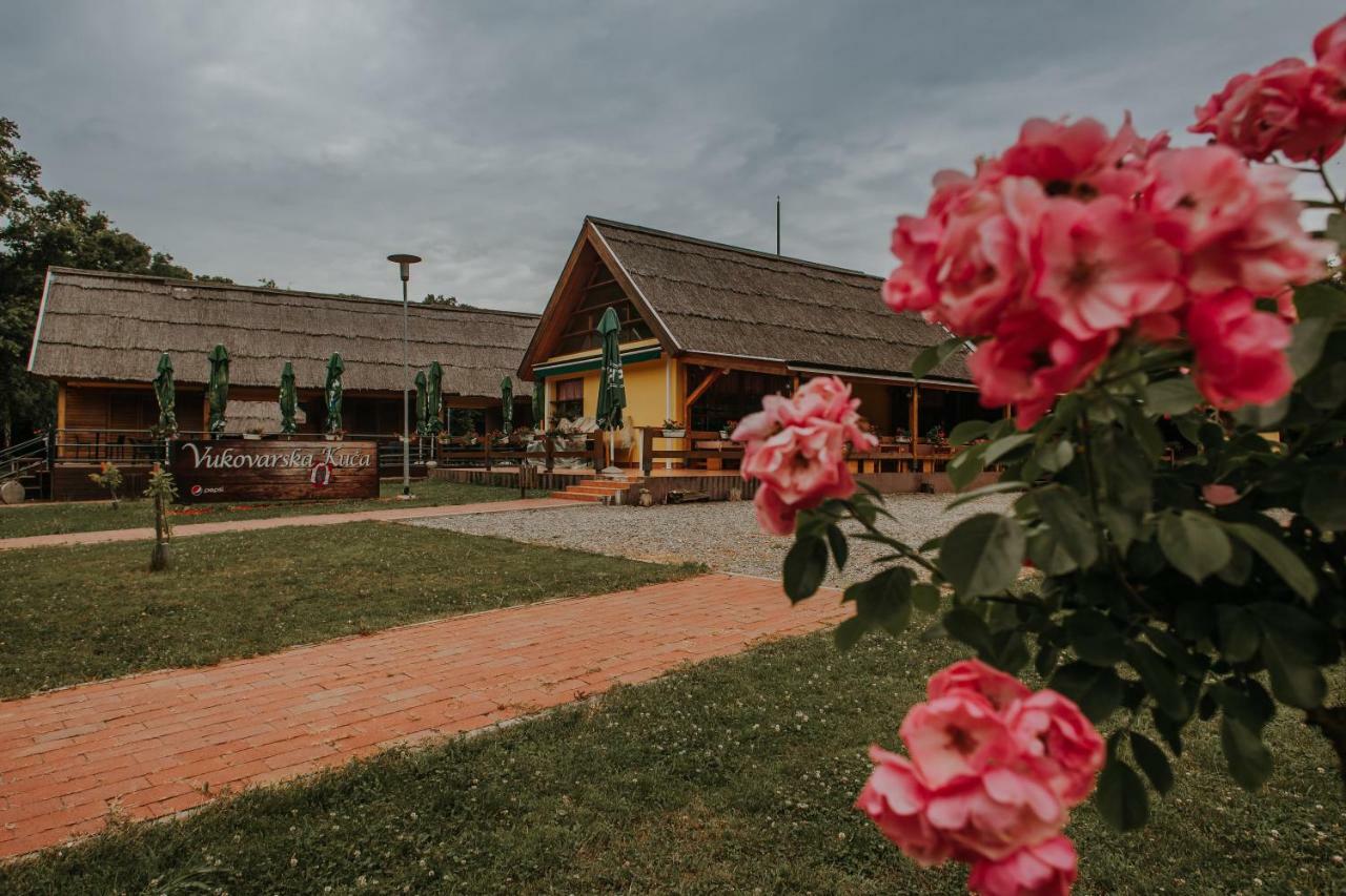 Vukovarska Kuca Hotel Bagian luar foto