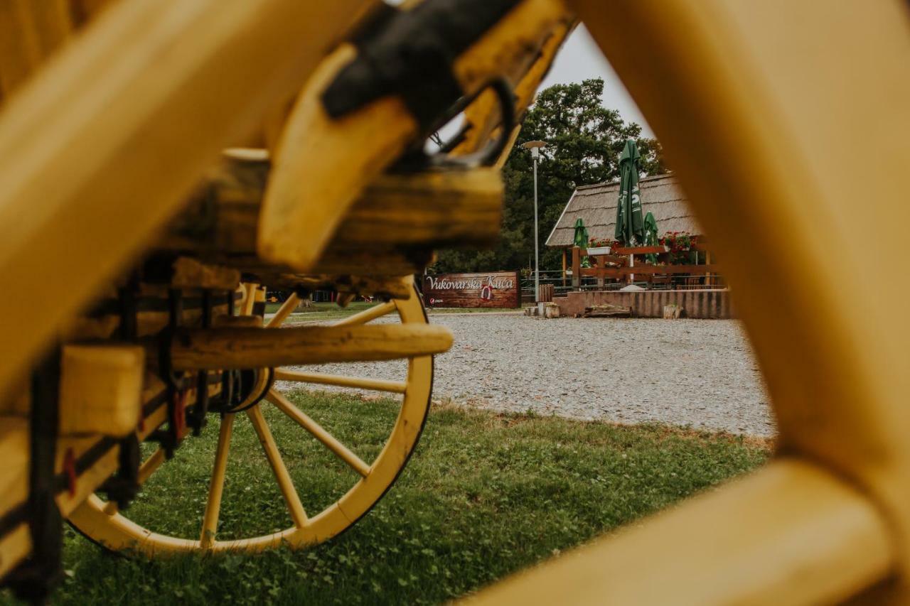 Vukovarska Kuca Hotel Bagian luar foto