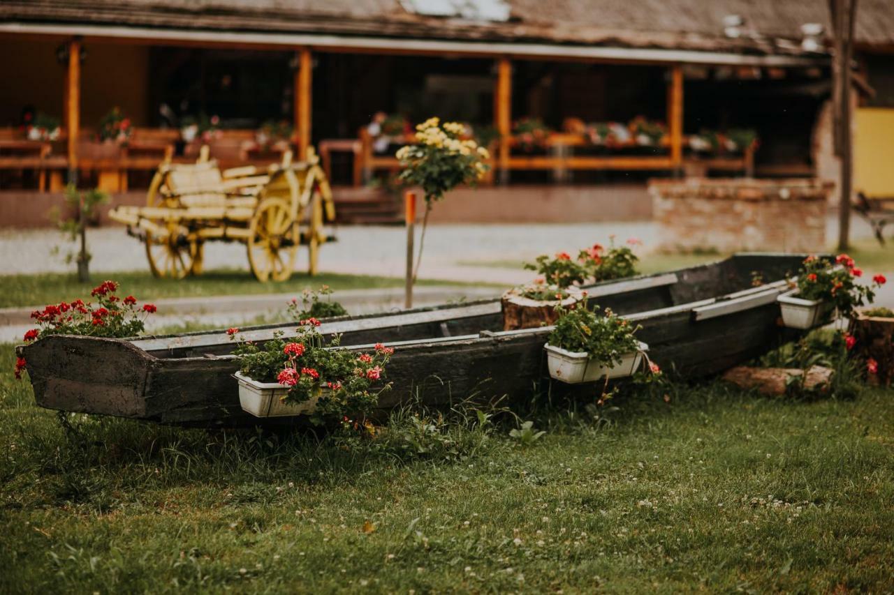 Vukovarska Kuca Hotel Bagian luar foto